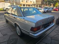 MERCEDES 190 E 1985, COM APENAS 47.000 MILHAS ORIGINAIS, MOTOR 2.3 COM CÂMBIO AUTOMÁTICO imagem 4