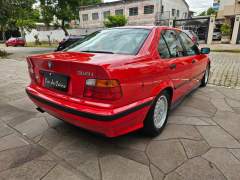 BMW 318i 1993, COM APENAS 43.000 MILHAS, CÂMBIO MANUAL, IMPECÁVEL ESTADO imagem 7