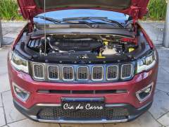 JEEP COMPASS LONGITUDE 2.0 AUTOMÁTICA BANCOS EM COURO PNEUS NOVOS SOM BEATS E SUBWOOFER imagem 15