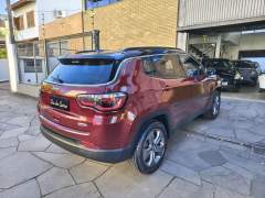 JEEP COMPASS LONGITUDE 2.0 AUTOMÁTICA BANCOS EM COURO PNEUS NOVOS SOM BEATS E SUBWOOFER imagem 7