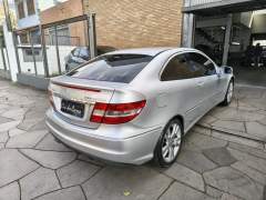 MERCEDES BENZ CLC 200 K 1.8 KOMPRESSOR 2 PORTAS AUTOMÁTICA ANO 2010 COM APENAS 110.900 Km IMPECÁVEL imagem 7 MERCEDES BENZ CLC 200 K 1.8 KOMPRESSOR 2 PORTAS AUTOMÁTICA ANO 2010 COM APENAS 110.900 Km IMPECÁVEL imagem 7