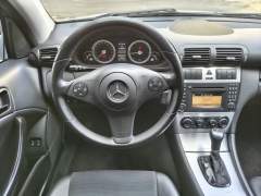 MERCEDES BENZ CLC 200 K 1.8 KOMPRESSOR 2 PORTAS AUTOMÁTICA ANO 2010 COM APENAS 110.900 Km IMPECÁVEL imagem 14 MERCEDES BENZ CLC 200 K 1.8 KOMPRESSOR 2 PORTAS AUTOMÁTICA ANO 2010 COM APENAS 110.900 Km IMPECÁVEL imagem 14