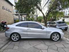 MERCEDES BENZ CLC 200 K 1.8 KOMPRESSOR 2 PORTAS AUTOMÁTICA ANO 2010 COM APENAS 110.900 Km IMPECÁVEL imagem 8 MERCEDES BENZ CLC 200 K 1.8 KOMPRESSOR 2 PORTAS AUTOMÁTICA ANO 2010 COM APENAS 110.900 Km IMPECÁVEL imagem 8
