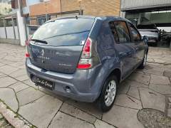 SANDERO PRIVILEGE AUTOMÁTICO 2014, COM APENAS 61.000 KM, ÚNICA DONA imagem 7 SANDERO PRIVILEGE AUTOMÁTICO 2014, COM APENAS 61.000 KM, ÚNICA DONA imagem 7