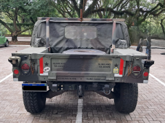 HUMMER M998 1989, VERSÃO ORIGINAL DO LENDÁRIO JIPE MILITAR HUMVEE imagem 6 HUMMER M998 1989, VERSÃO ORIGINAL DO LENDÁRIO JIPE MILITAR HUMVEE imagem 6