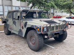 HUMMER M998 1989, VERSÃO ORIGINAL DO LENDÁRIO JIPE MILITAR HUMVEE imagem 1 HUMMER M998 1989, VERSÃO ORIGINAL DO LENDÁRIO JIPE MILITAR HUMVEE imagem 1