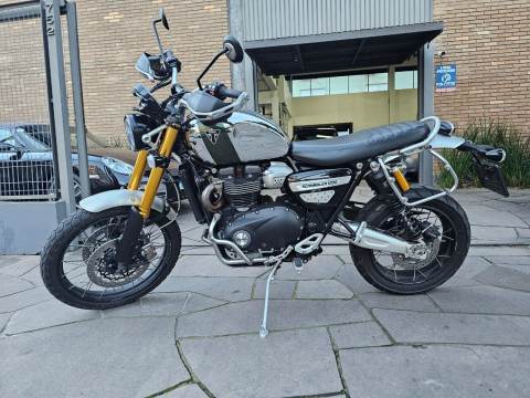 TRIUMPH SCRAMBLER XE 1200 CHROME EDITION 2023, COM APENAS 11.000 KM, TODAS REVISÕES