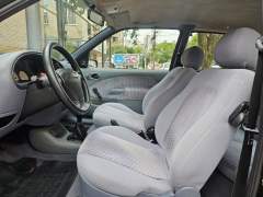 FIESTA CLX 1.4 1998, COM APENAS 38.000 KM imagem 9 FIESTA CLX 1.4 1998, COM APENAS 38.000 KM imagem 9