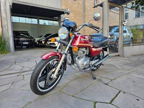HONDA CB 400 II 1982, COM APENAS 8.717 KM, EM IMPECÁVEL ESTADO