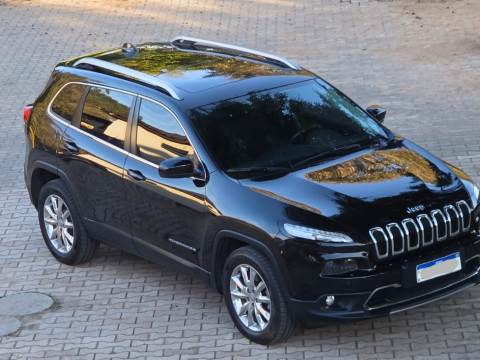 CHEROKEE LIMITED 2015, COM MOTOR V6 3.2, GASOLINA, 4X4, COM APENAS 54.000 KM, EM ESTADO IMPECÁVEL