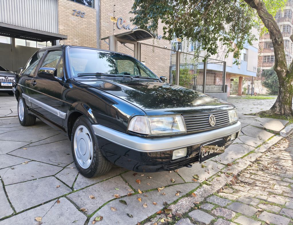 SANTANA 200 SPORT 1993, PLACAS PRETAS, COM AR CONDICIONADO E DIREÇÃO HIDRÁULICA, EXCELENTE ESTADO excelente estado