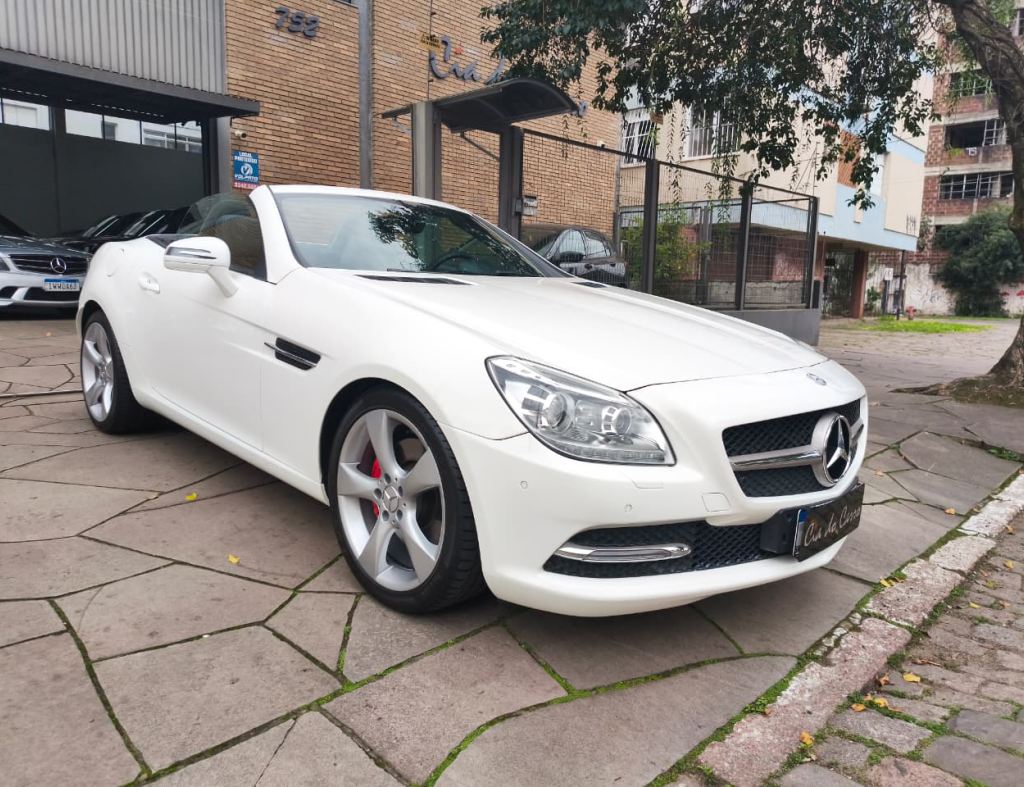 MERCEDES BENZ SLK300 2016, COM APENAS 42.000 KM, TODAS REVISÕES EM CONCESSIONÁRIA, EM IMPECÁVEL ESTADO