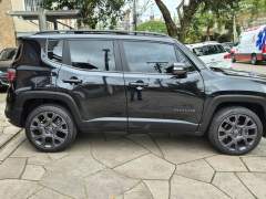 RENEGADE S 1.3 TURBO T270 4X4 AT 9 MARCHAS FLEX TETO SOLAR E PANORÂMICO VERSÃO TOP DE LINHA ÚNICO DONO TODA REVISADA NA JEEP imagem 8 RENEGADE S 1.3 TURBO T270 4X4 AT 9 MARCHAS FLEX TETO SOLAR E PANORÂMICO VERSÃO TOP DE LINHA ÚNICO DONO TODA REVISADA NA JEEP imagem 8