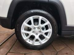 JEEP COMPASS SPORT, COM APENAS 400 KM, IGUAL A ZERO KM imagem 13 JEEP COMPASS SPORT, COM APENAS 400 KM, IGUAL A ZERO KM imagem 13