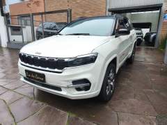 COMMANDER OVERLAND DIESEL 2022, 7 LUGARES, TOP DE LINHA, COM 83.700 KM imagem 3 COMMANDER OVERLAND DIESEL 2022, 7 LUGARES, TOP DE LINHA, COM 83.700 KM imagem 3
