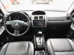 PAJERO TR4 4X4, AUTOMÁTICA 2012, COM APENAS 1000.000 KM, HISTÓRICO COMPLETO DE MANUTENÇÕES, IMPECÁVEL ESTADO imagem 10 PAJERO TR4 4X4, AUTOMÁTICA 2012, COM APENAS 1000.000 KM, HISTÓRICO COMPLETO DE MANUTENÇÕES, IMPECÁVEL ESTADO imagem 10