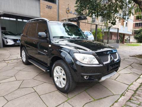 PAJERO TR4 4X4, AUTOMÁTICA 2012, COM APENAS 1000.000 KM, HISTÓRICO COMPLETO DE MANUTENÇÕES, IMPECÁVEL ESTADO