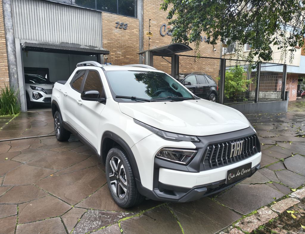 FIAT TORO FREEDOM 1.3 TURBO T270 AT6 ÚNICO DONO NA GARANTIA DE FÁBRICA ANO 2026 COM APENAS 5.260 KM EM ESTADO DE ZERO