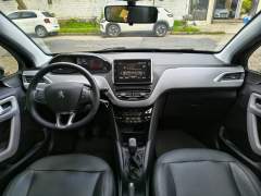 PEUGEOT 208 1.2 ALLURE ÚNICO DONO ANO 2019 COM APENAS 59.750 KM imagem 12 PEUGEOT 208 1.2 ALLURE ÚNICO DONO ANO 2019 COM APENAS 59.750 KM imagem 12