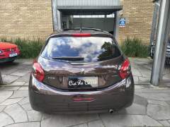 PEUGEOT 208 1.2 ALLURE ÚNICO DONO ANO 2019 COM APENAS 59.750 KM imagem 6 PEUGEOT 208 1.2 ALLURE ÚNICO DONO ANO 2019 COM APENAS 59.750 KM imagem 6