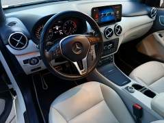 MERCEDES BENZ CLASSE B 200 CGI 1.6 TURBO SPORT IMPECÁVEL imagem 12 MERCEDES BENZ CLASSE B 200 CGI 1.6 TURBO SPORT IMPECÁVEL imagem 12