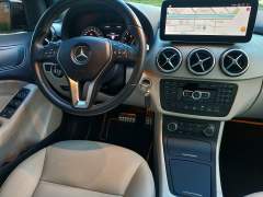 MERCEDES BENZ CLASSE B 200 CGI 1.6 TURBO SPORT IMPECÁVEL imagem 13 MERCEDES BENZ CLASSE B 200 CGI 1.6 TURBO SPORT IMPECÁVEL imagem 13