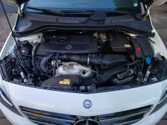 MERCEDES BENZ CLASSE B 200 CGI 1.6 TURBO SPORT IMPECÁVEL imagem 15 MERCEDES BENZ CLASSE B 200 CGI 1.6 TURBO SPORT IMPECÁVEL imagem 15