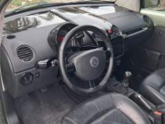 NEW BEETLE 2007, CÂMBIO MANUAL, TETO SOLAR, BANCOS EM COURO, MANUAIS E CHAVE RESERVA imagem 10 NEW BEETLE 2007, CÂMBIO MANUAL, TETO SOLAR, BANCOS EM COURO, MANUAIS E CHAVE RESERVA imagem 10