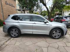 TIGUAN R LINE 2024, 7 LUGARES, COM APENAS 40.000 KM, EM IMPECÁVEL ESTADO, TODAS REVISÕES EM CONCESSIONÁRIA imagem 8