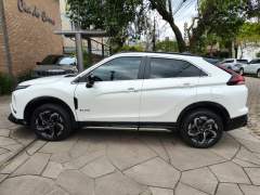 ECLIPSE CROSS BLACK HPE S 4X4 2026, COM APENAS 6.000 KM, TOP DE LINHA imagem 4 ECLIPSE CROSS BLACK HPE S 4X4 2026, COM APENAS 6.000 KM, TOP DE LINHA imagem 4