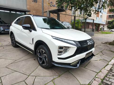 ECLIPSE CROSS BLACK HPE S 4X4 2026, COM APENAS 6.000 KM, TOP DE LINHA
