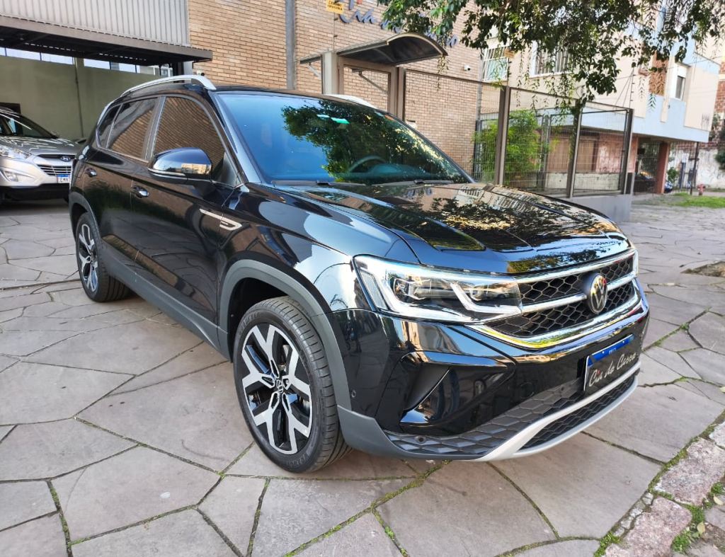TAOS HIGHLINE 2024, COM APENAS 8.000KM, TOP DE LINHA, EM IMPECÁVEL ESTADO