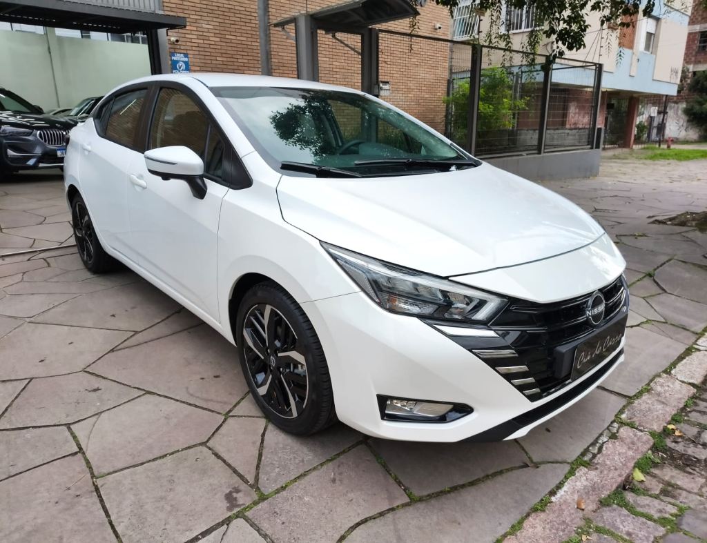 VERSA EXCLUSIVE 2026, TOP DE LINHA, COM APENAS 800 KM, IMPECÁVEL ESTADO