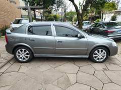 ASTRA ADVANTAGE 2.0 AUTOMÁTICO 2011, COM APENAS 99.000 KM imagem 8 ASTRA ADVANTAGE 2.0 AUTOMÁTICO 2011, COM APENAS 99.000 KM imagem 8