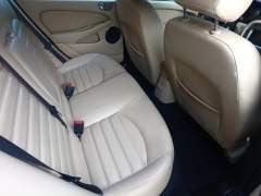 JAGUAR X-TYPE SE 3.0 V6 AUTOMÁTICO ANO 2009 COM APENAS 40.600 KM VEÍCULO PARA COLECIONADOR imagem 10 JAGUAR X-TYPE SE 3.0 V6 AUTOMÁTICO ANO 2009 COM APENAS 40.600 KM VEÍCULO PARA COLECIONADOR imagem 10