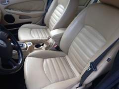 JAGUAR X-TYPE SE 3.0 V6 AUTOMÁTICO ANO 2009 COM APENAS 40.600 KM VEÍCULO PARA COLECIONADOR imagem 12 JAGUAR X-TYPE SE 3.0 V6 AUTOMÁTICO ANO 2009 COM APENAS 40.600 KM VEÍCULO PARA COLECIONADOR imagem 12