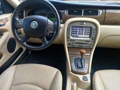 JAGUAR X-TYPE SE 3.0 V6 AUTOMÁTICO ANO 2009 COM APENAS 40.600 KM VEÍCULO PARA COLECIONADOR imagem 14 JAGUAR X-TYPE SE 3.0 V6 AUTOMÁTICO ANO 2009 COM APENAS 40.600 KM VEÍCULO PARA COLECIONADOR imagem 14