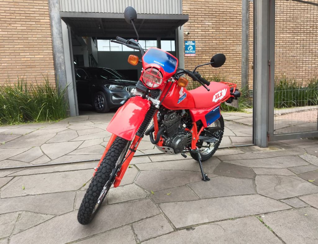 HONDA XLX 250R 1991, COM APENAS 39.900 KM, PINTURA FINAMENTE RESTAURADA